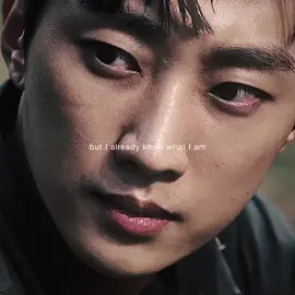 sergant tak is soo underrated 😩 its criminal ( this is what i mean when i say that i love older man ) #sweethome #sweethome2 #sweethomeedit #takinhwan #kimyounghu #parkchanyoung #sweethomesoldiers #kdramaedit #dazkmr 