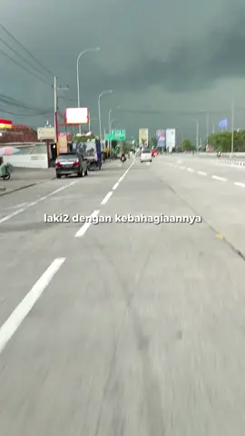 motoran agak jauh dan wisata. simple ✌#CapCut #xyzbca #foryou #jogja #fyp #obelixseaview #jogja24jam 