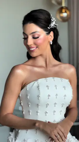 Noiva Isadora Franco veste Versa 🤍 #noiva #bride #bridal #casamento #look #style 