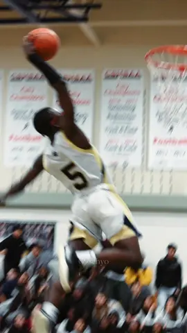 64-16 by halftime 😮‍💨 - - - - #NBA #basketball #basketballneverstops #overtime #sports #nbabasketball #notredame #viral #visual #edit #edits #baller #ballislife #mixtape #hoops #highlights #dunk 