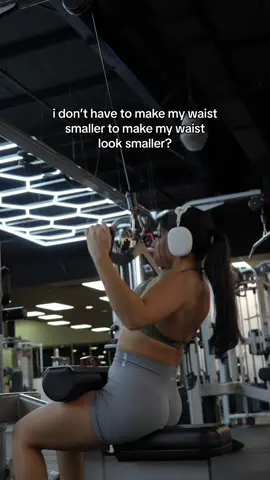 i got your back, there’s different ways to look snatched 👏🏼🤍 #backday #backworkout #backandbis #backexercise #workoutsforwomen #gymhacksforwomen #micdup #micdupworkout #relatable #motivation #gym #GymTok #foryou #foryoupage #fyp 