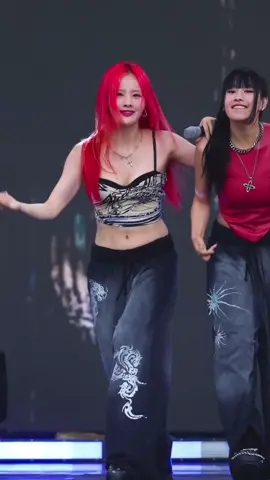 shh #jenn1erubys #kpop #kpopfyp #kpopfancam #belle #bellefancam #kissoflife 