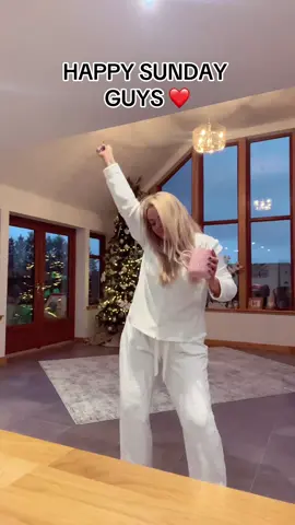 Happy Sunday 💋 #happysunday #mumsoftiktok #morning #catchup #viral #mumsoftiktok #fyp