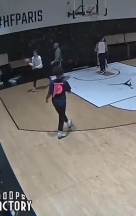 Envoie a celui a qui tu aimerais faire ca … #foryou #basketball #basketball🏀 #pov 