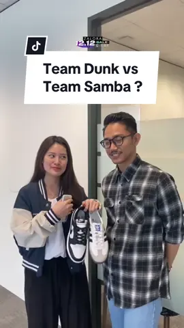 Ini dia 2 sneakers ter-HYPE di ZALORA tahun ini: Adidas Samba vs Nike Dunk 🔥🔥 Kalo harus pilih salah satu, kira-kira kalian Team Samba atau Team Dunk nih? 😏 #ZaloraIndonesia #ZaloraInterview #AdidasSamba #NikeDunk #Samba #Dunk 