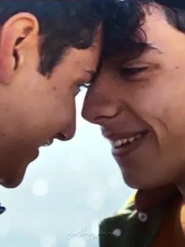 ☆—A bisexual portrayal on a teen show means everything to me—☆ ac: @audios ( taylor’s version )  #di4ries #di4riedit #mirkoedaniele #mirkoebianca #di4ri #di4rinetflix #biagiovenditti #pietrosparvoli #fiammaparente #youandi #gaycouplegoals #CapCut 