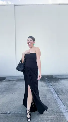 Gala night✨ #galanight #blackdress #outfit #outfitoftheday 