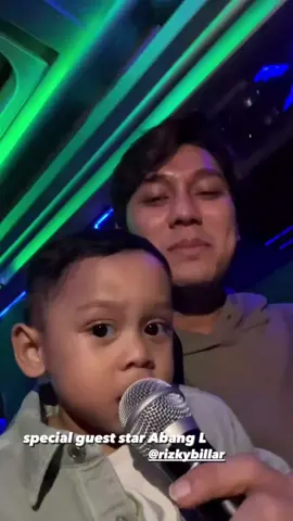 Ayang udah bisa diajak karaokean😭🤌 #leslar #muhammadleslaralfatihbillar #abangl #rizkybillar #xyzbca #fyp 