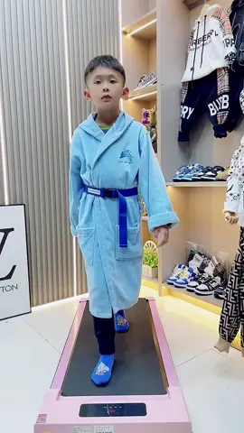 #WhatToPlay #pgc2023 #funnyvideos #TikTokAwardsVN2023 
