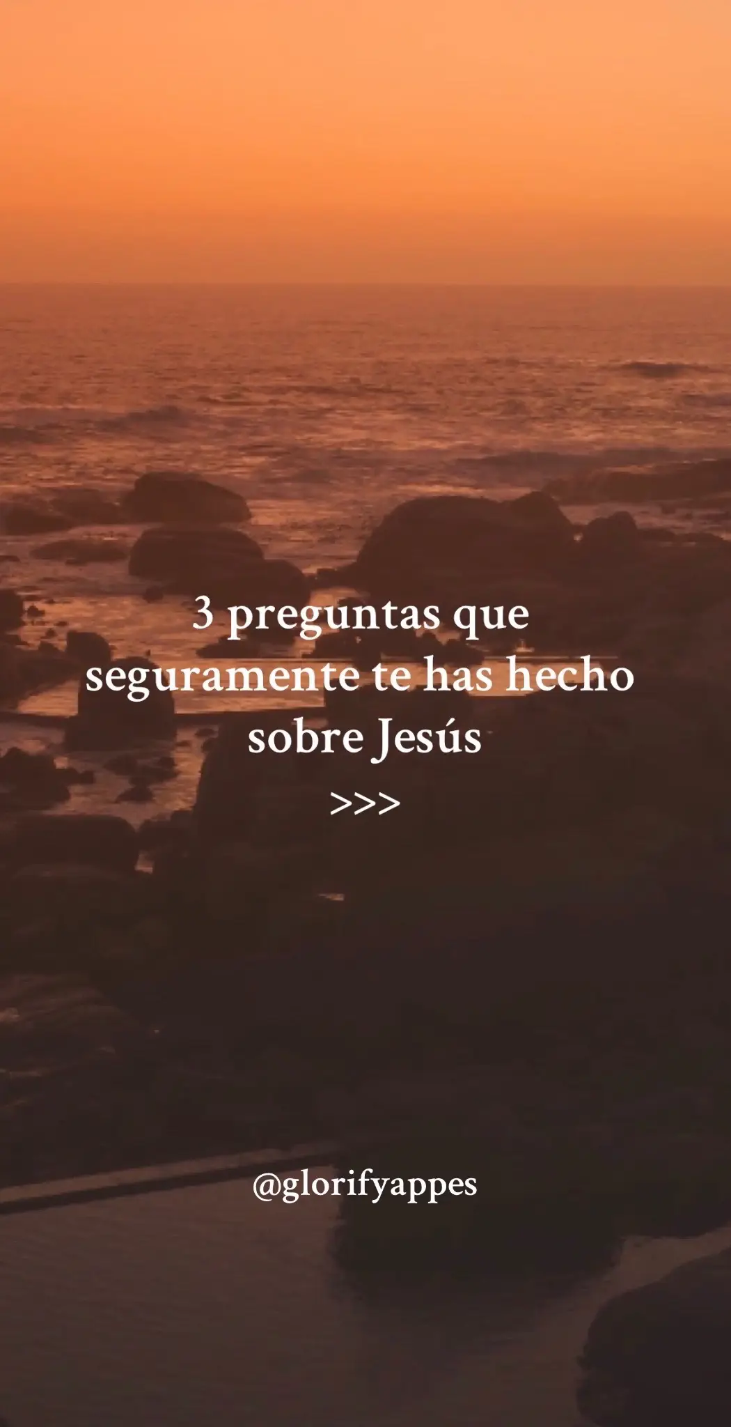 Reconocer a Dios en la vida diaria implica cultivar una sensibilidad espiritual y una actitud de gratitud constante 💛 Si quieres seguir aprendiendo sobre Jesús, únete a nuestro nuevo plan ¿Quién es Jesús? Disponible en Glorify app.  #quienesjesus #hagamosviralajesus #jesusteama #cristianostiktok #comoerajesus 