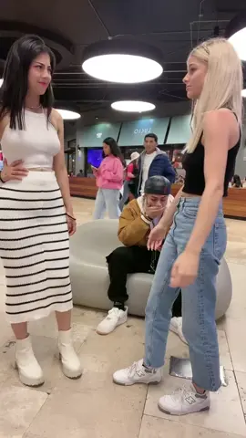 QUIEN GANARÁ , USTEDES ELIJAN 🤔 @zullyy 🌽 #cañitaysonia  #teamkoalas🐨 #teamzully  #teamchoclito🌽🌽  #cañita7w7 #fypシ #parati #Viral #fyp #peru #cañitaok #Festival #fest #tiktok #sonia #contenido #elcañita♥️ #sonia #TikTokLIVE #contenido #soniaycañita 