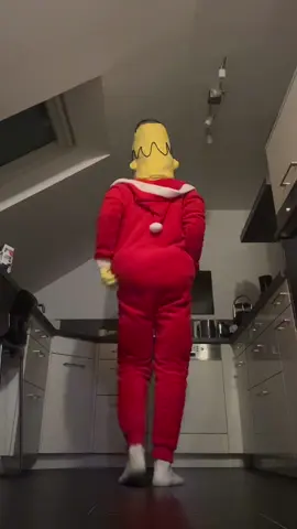 Christmas feelings 😜🎶 #homer #thesimpsons #cosplay #funny #christmas #jigglebells #remix #fyp #german 