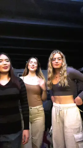 eines birthday we need cake.