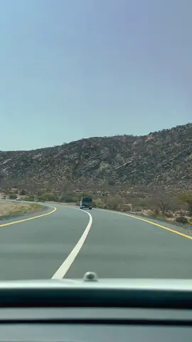 Yaad jeclaan lahayd inaad safar wada gashaan ?  . . . #viral #viralvideo #fypシ #fyp #foryou #pageforyou #hargeisa #somaliland #berbera 