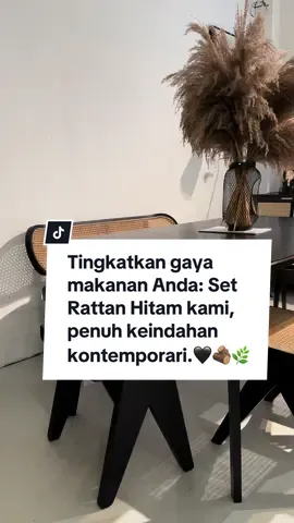 Angkat estetika makanan anda dengan Set Makanan Rattan Hitam kami - di mana setiap keping adalah bukti seni menyatukan gaya kontemporari.🖤🪵🌿 #lancco #blackrattan #rumahscadinavian #dininginstyle #timelessdesign #aesthetic #rattandiningchairs #rattanbench 
