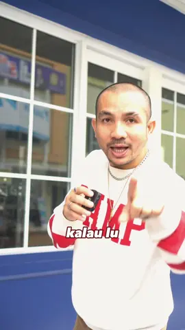 Kalo suka stay.. klo ngk go away!!!