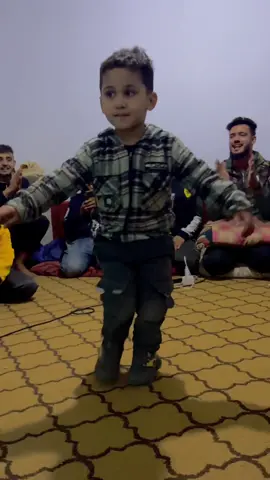 ﮼شايش 🕺🏻❤️‍🔥🤣#sabrath_libya🇱🇾 #fypシ #صبراته_الكبيده💕💕🔥 #explore #رقص #حفله_مرسكاوي❤️ 