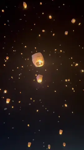 POR LOS QUE NO ESTÁN...🤍🕊️ LLEGARON LOS GLOBOS CANTOYA MARCA SKY LANTERN. 💛 💕❤️🥰