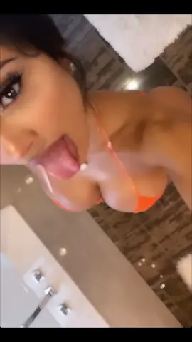 #viral #fyfyfyfy #song #like #follow #foryou #❤️😍 #video #albaniangirl #extreme #fypシ #explore #select #people #italy #germany #brazil #ilove #photo 