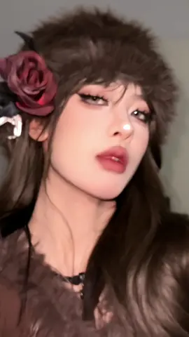 Moazz moazz#makeupartist #makeupdouyin #TikTokAwardsVN2023 #douyin 