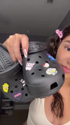 Ive gotten a handful of compliments already 🫶🏼, and they’re $2!! #foryou #foryoupage #fyp #croccharms #yetcharms  @Yetcharms 