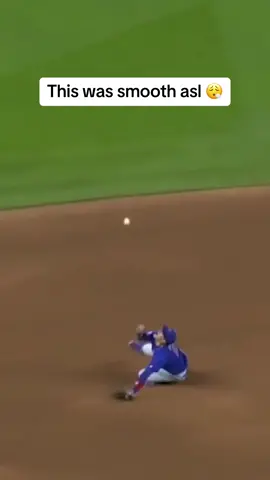 Didn’t count but still impressive 😮 #cubs #defense #baseball 