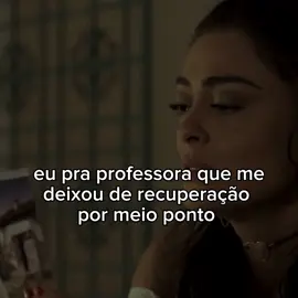 pra sorte dela que não me deixou de recuperação 💋 #meme #fyp #professora #bibiperigosa #escola @TikTok 