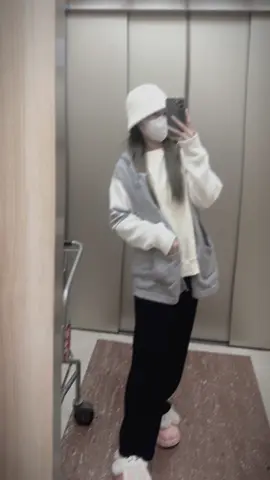 #CapCut  ở nhà e hơi ngố, nhưng nên phố nhìn e cũng OKE😄