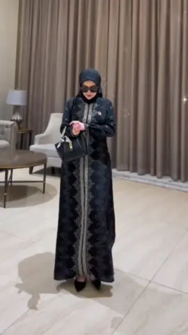 Rania dres vol2  #fyppppppppppppppppppppppp #fypシ゚viral #kapantiktokshopedibuka  #belanjasekarang  #fyp😍🥲❤️ #zahrahijab  #gamismewah  #gamismewahmurah 