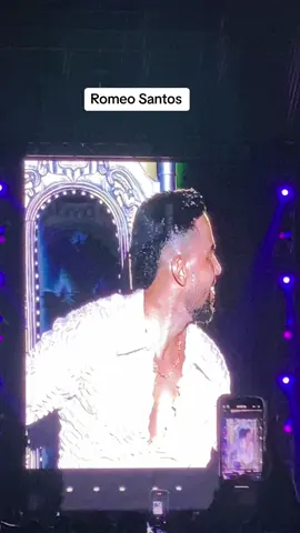 Te amooo romeooo  #romeosantos #romeosantosofficial #romeo #enamoradaromeo #parati #romeohermanita #romeoistyle🌈😎❤️ 