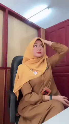 Izin lewat sepuh  #putihabuabu #anaksma #anaksmahitz #foryoupage #fyp #foryoupageofficiall #goyangshopee #goyangshopeecod #nutrisaritiaphari 