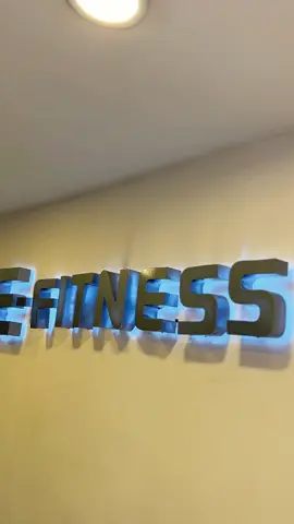 It’s beginning to look a lot like Christmas 🎅🏽🎄 Book now For inquiries & booking kindly send a DM 📞 08177303030 📍 38 Forces Avenue Road, Old GRA, Portharcourt. #efitnessnigeria #efitnessportharcourt #health #Fitness #beauty #portharcourtspecials #portharcourtinpictures #portharcourt #weightloss #workout #fatfreezing 