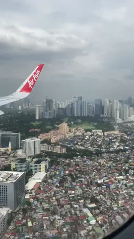 Window view✈️ #flyairasia #airplaneview #mnl 