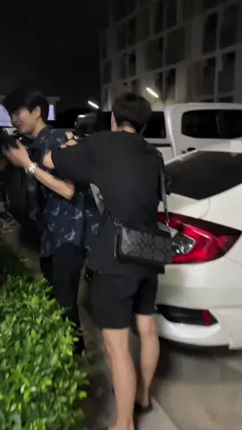 ดีที่ไปจับทัน ไม่งั้นก็ พุ่งลงพุ่มไม้นู้นละ จากเมาๆ พี่ก็สางเลยทีสิคับ 🥴🥴 # เมา 1 ครั้งเพื่อนจำตลอดไป 😜  # ขอเสียงสายแข็งให้ซานต้าน้อยหน่อยเร็วววววววววว  🙌🙌 ##ทอมเหนือ💙##ชอบผู้หญิง##ทอมคบดี้_คบผู้หญิง##มีแฟนเป็นผู้หญิงโคตรมีความสุข##คบผู้หญิงโครตมีความสุข