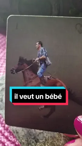 Cet homme veut un bébé 🚼  #voyancegratuit #voyancegratuite #tiragedecartes #cartomancienne🔮 #tiragedecartesgratuit #voyancetiktok 