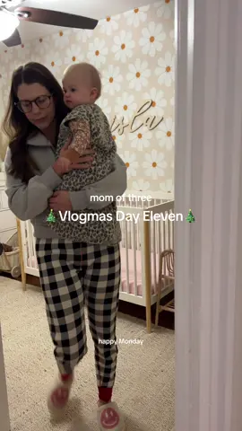A productive Monday is my favorite kind of Monday👏🏻 #minivlog #Vlogmas #momvlog #contentcreator #momofthree #momtips #vlogmasday11 #sahmvlog #sahmlife #homeschoolmom #fyp 