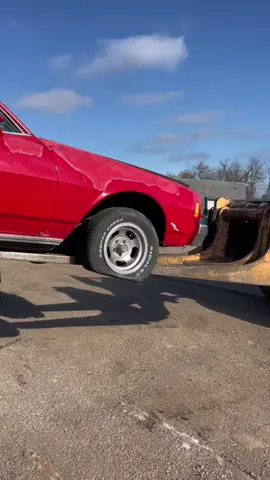 #chevyimpala #boxchevy #caprice #lostmusclecars #impala #impalacoupe #reunited #cartok #autorecycling #junkyard #autopartscity 