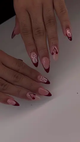 🍒🎀 so cute #nails #bowtrend #bownails #cherrynails #rednails 