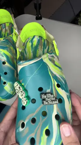 Unboxing Vlog: Episode 30 🐊 Crocs : All Terrain Marbled Clogs in Limeade Multi with Harry Potter Jibbitz Pack 🪄 #unboxingtok #fyp #unboxing #crocs #allterrainclogs #marbledclog #harrypotter #hptiktok #jibbitz #limeade #clogs #minivlog