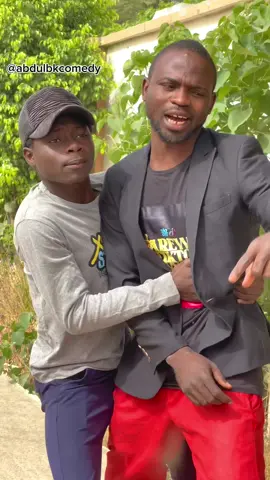 ni zata kalla  tace bana wanka  #🤣🤣🤣 #abdulbkcomedy #viral #comedia #trend 