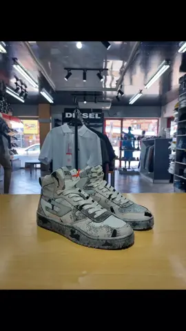 Get Ready ForcThe Holidays 🔥 Licorice Ukiyo Diesel Boot Now Available in-store and online get yours today while stock last 🔥🛒👟 R4995.00 www.fashionwalk.co.za  #Sneakers #kedezemba #fashion #trend #style #drip #new #shoes #fyp #tiktok #rustenburg #fashionwalk #rossimoda #diesel #vialli #sneakerhead 