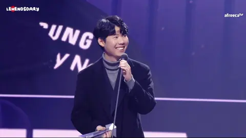 Nhìn nè, Son “Lehends” Siwoo nhà mình đó 🥺✨ Luôn phải thật khoẻ mạnh và thành công đó, mình yêu Siwoo nhà mình rất nhiều 🥺🌸 #lehends #sonsiwoo #genglehends #geng #lck #lol #lehendsdary 