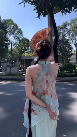 Buổi shooting hình tết cho bé iu #myztruongmakeupandhair #myztruongmakeup #xuhuongtiktok #xuhuongtiktok2023 #hocvienquannguyenpule #makeup #hairstyle #photo #beauty #makeupartist #makeuplooks #makeupvideo #beautyphotography #makeupbasui_khachtiec_sinhnhat_vvv #makechuphinhshooting #makeupcodau #makeuplook 