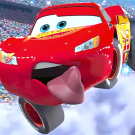 O ego de McQueen... #cars1 #mcqueen #relampagomcqueen #portal_editxx 