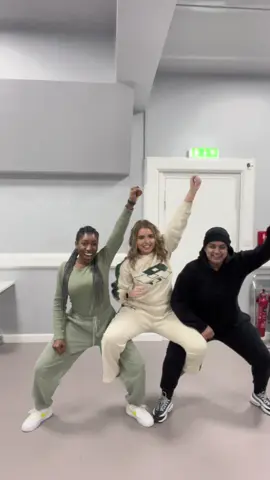 3 leg challenge Youth Worker Edition Must watch!!!#CapCut #youthworker #3legchallenge 