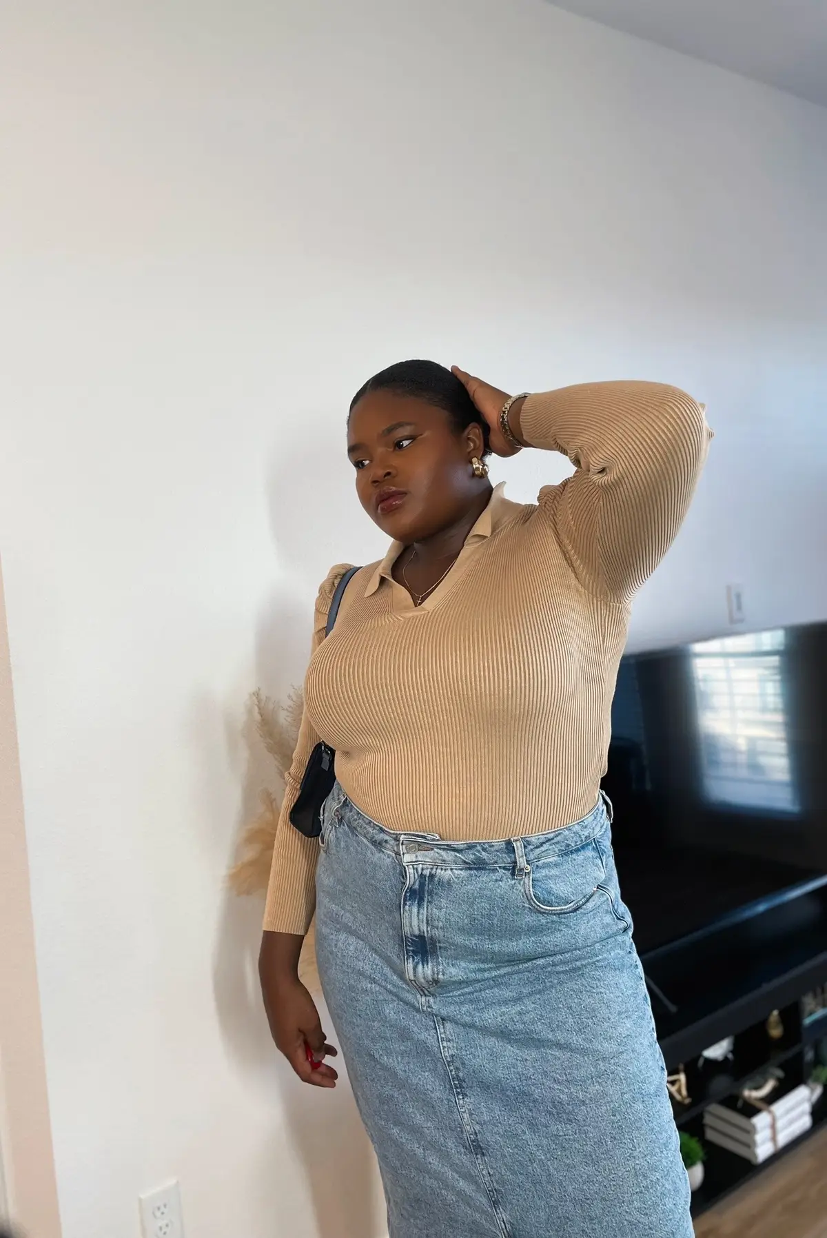 I’m just a girl 💅 . . . . #ponytail #ponytailtutorial #pinterestoutfit #pinterestinspired #blackgirlaesthetic #blackgirlluxury #blackgirlluxurytiktok #baddiesonly #fallaesthetic #fallfashiontrends #winterfashioninspo #fashioninfluencer #cleangirllook #sleekponytail #sleekbackponytail #sleekbacktutorial #fashiongirlies #austininfluencer #austintx 