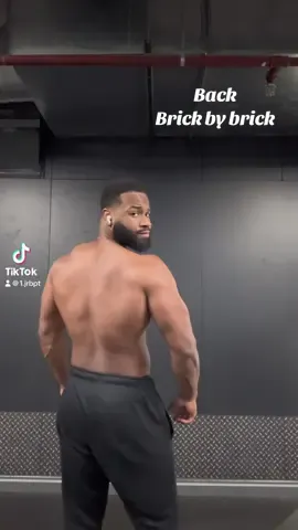 #FYP #gym #cambridge #cambridgepersonaltrainer #jrbtraining #bentoverrows 