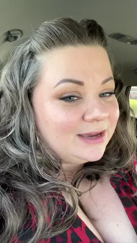 No joke… the accent was my ex-husbands best quality.  What is weong with me? Lol #comedy #truth #accent #fatgirlfitcheck #peeksofpeaches #fullfiguredwoman #happyholidays #thickthighssavelives #bodypositivity #bbwlover #wifey 