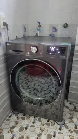 máy giặt LG 12 kg chuyển động trực tiếp