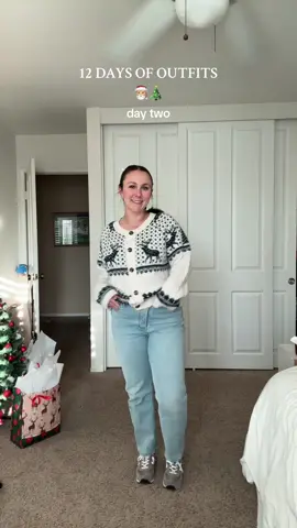 12 days of outfits!! day two!! 🩵🤍 #OOTD #outfitideas #outfitinspo #outfitinspiration #outfitoftheday #12daysofchristmas #12daysofoutfits #pinterestoutfit #fashion #holidayootd #holidayoutfit #winterfashion #winteroutfits 